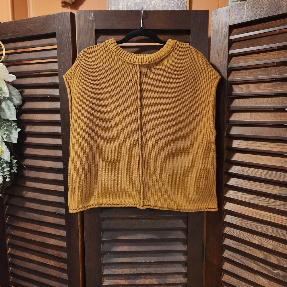 Universal Thread Caramel Knit Sweater